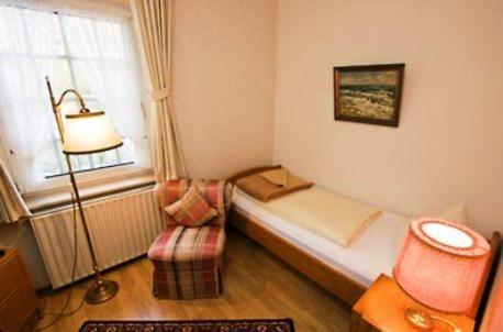 Beningaburg Hotel Dornum Room photo
