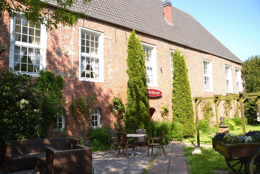 Beningaburg Hotel Dornum Exterior photo